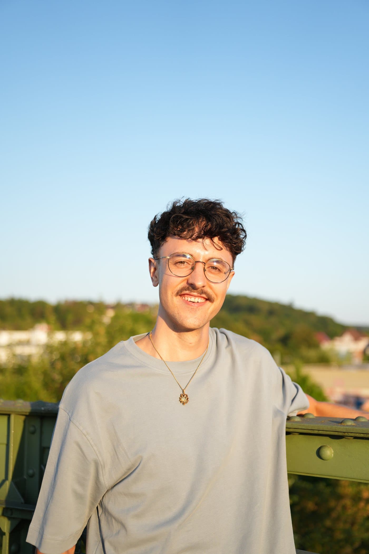 Thomas Wahl, BUSINEEDS